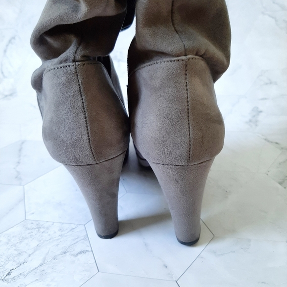 Nine West Mid-Calf Faux Suede Pauline Boot - Picture 5 of 5